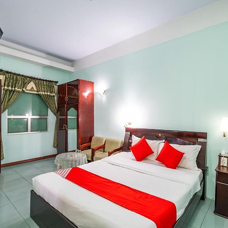 Hotel Super Oyo 266 Golden Gate à Đà Nẵng Extérieur photo