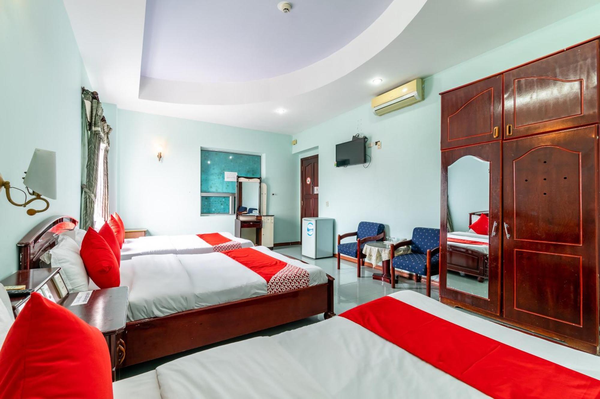 Hotel Super Oyo 266 Golden Gate à Đà Nẵng Extérieur photo