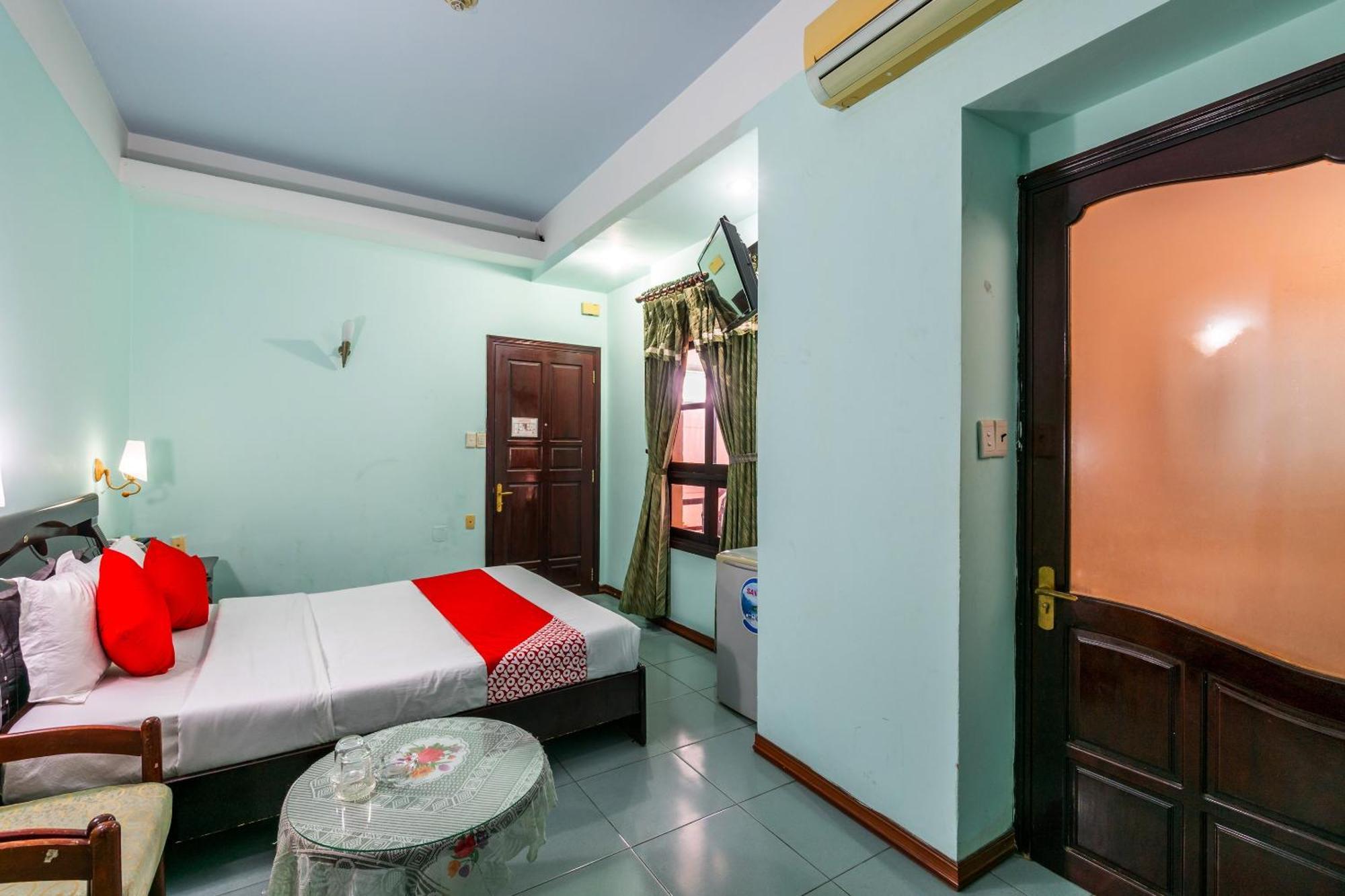 Hotel Super Oyo 266 Golden Gate à Đà Nẵng Extérieur photo