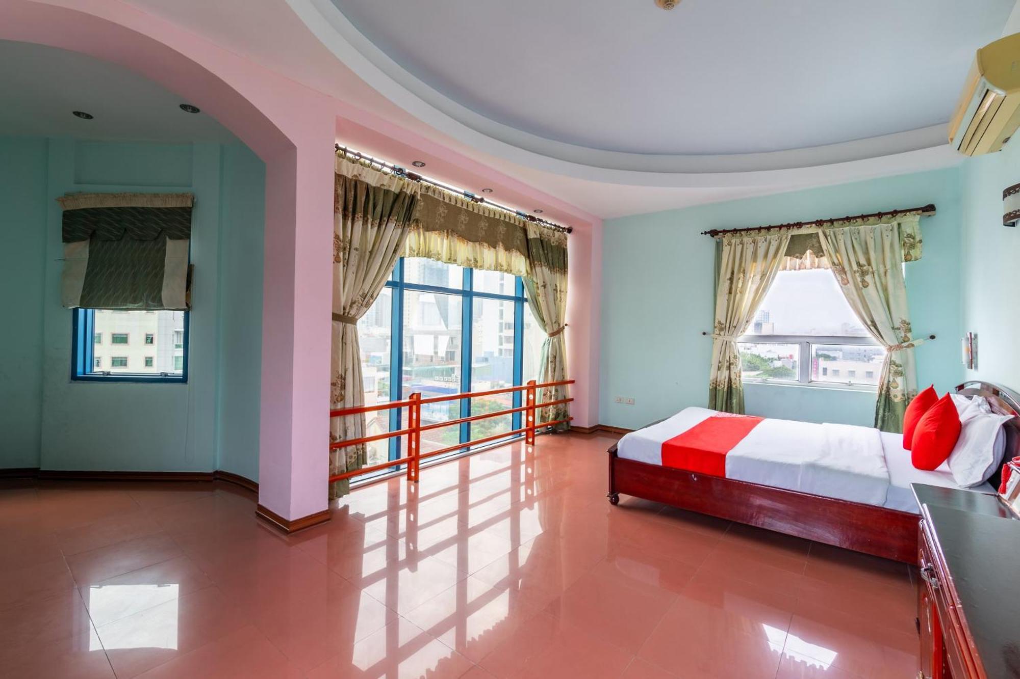 Hotel Super Oyo 266 Golden Gate à Đà Nẵng Extérieur photo