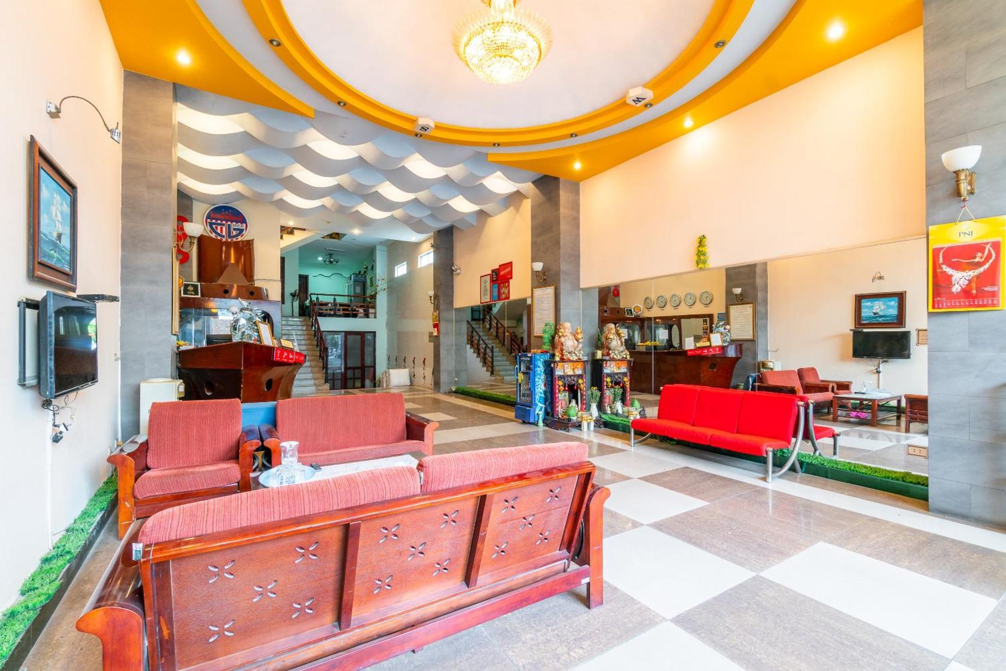 Hotel Super Oyo 266 Golden Gate à Đà Nẵng Extérieur photo