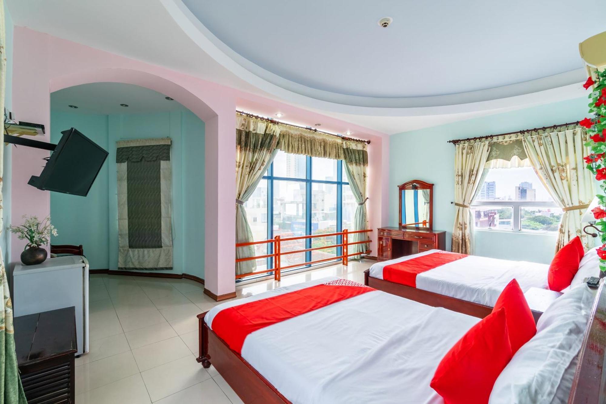 Hotel Super Oyo 266 Golden Gate à Đà Nẵng Extérieur photo